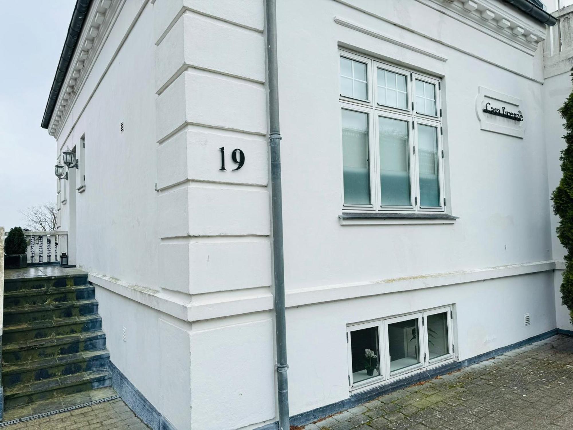 Aday - Villa Firenze - 2 Bedrooms Bright Apartment Aalborg Luaran gambar